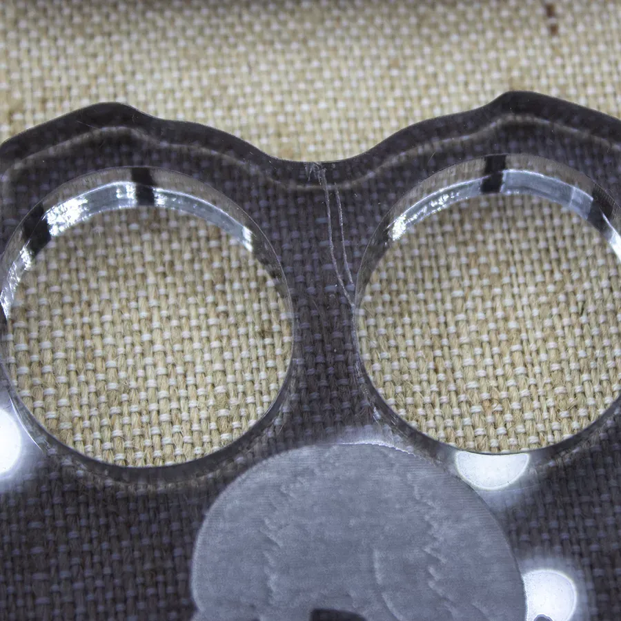 УЦЕНКА! Кастет Веселый Роджер оргстекло (акрил) темный — изображение 2